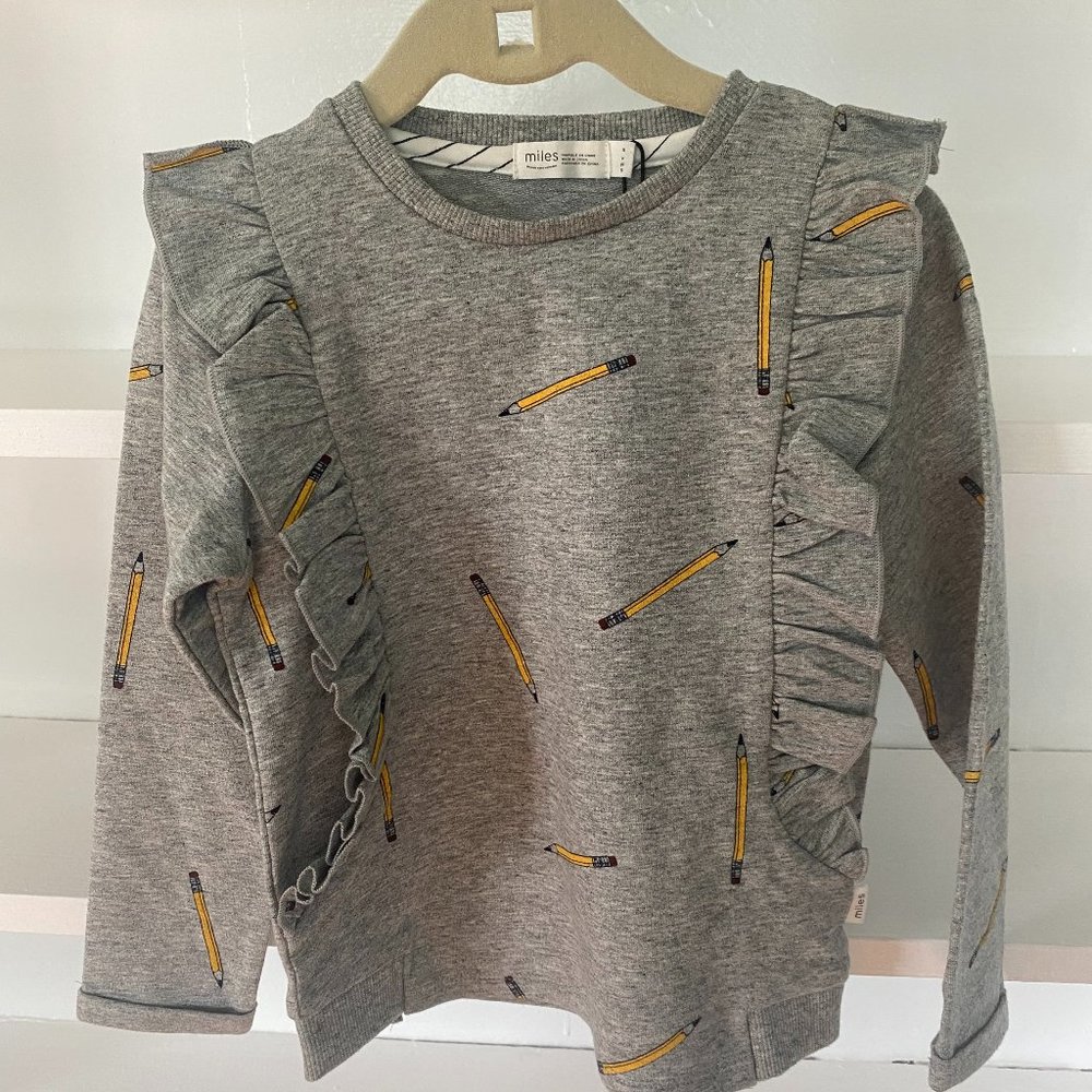 Miles Size 5 NWT Crewneck Sweatshirt